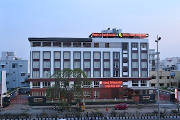 RAAJ BHAAVAN CLARKS INN , CHENNAI